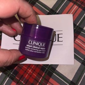 Clinique smart clinical repair .5 oz